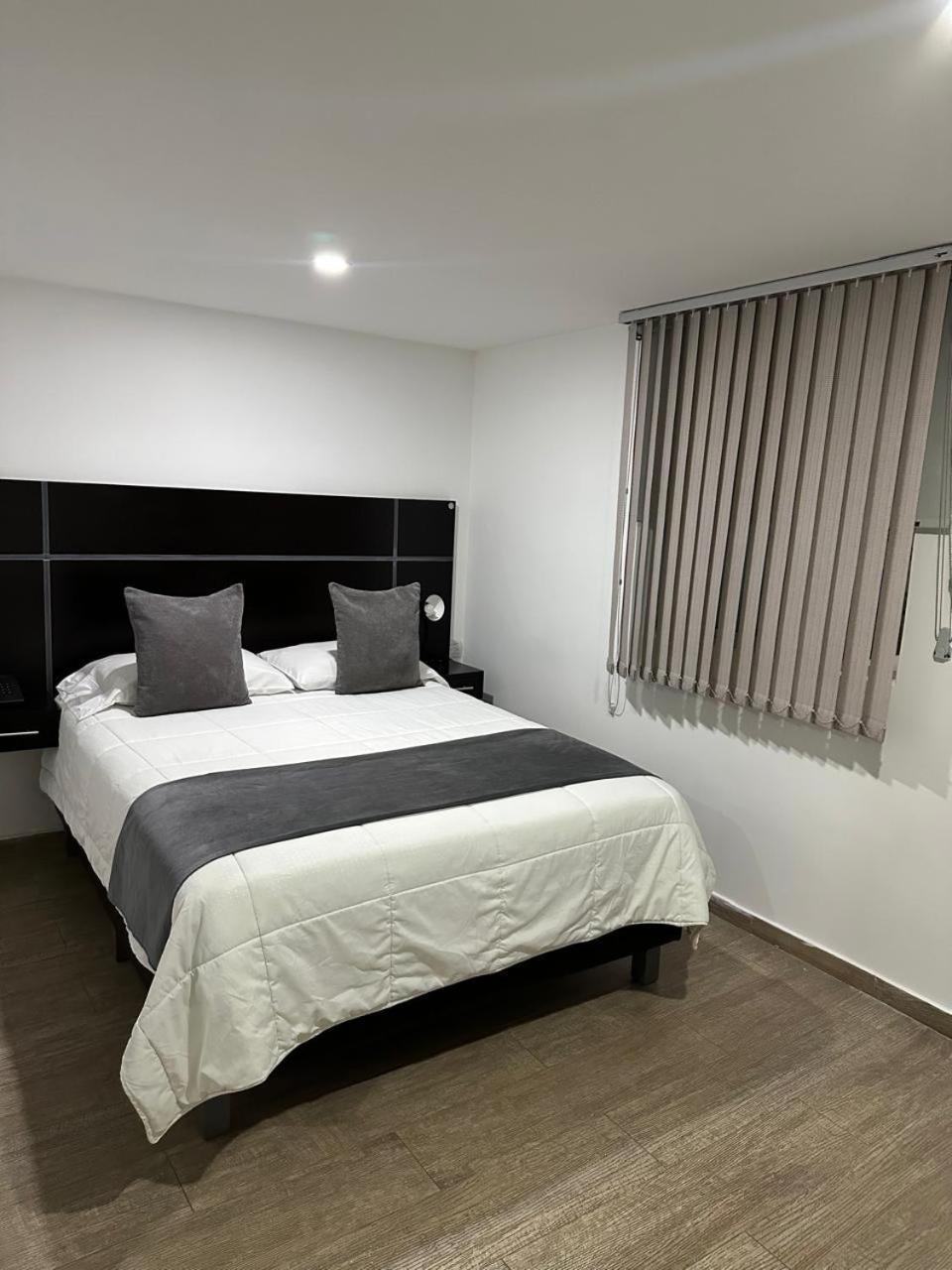 Hotel Jardin 38 Pasto Esterno foto