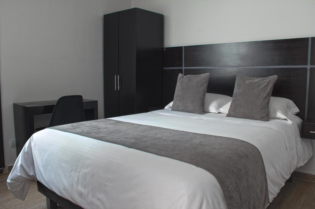 Hotel Jardin 38 Pasto Esterno foto